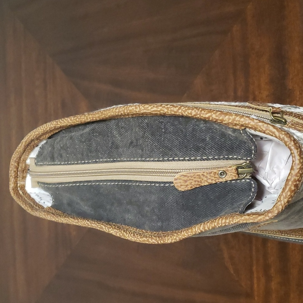 Myra Bag - Picture 4 of 5